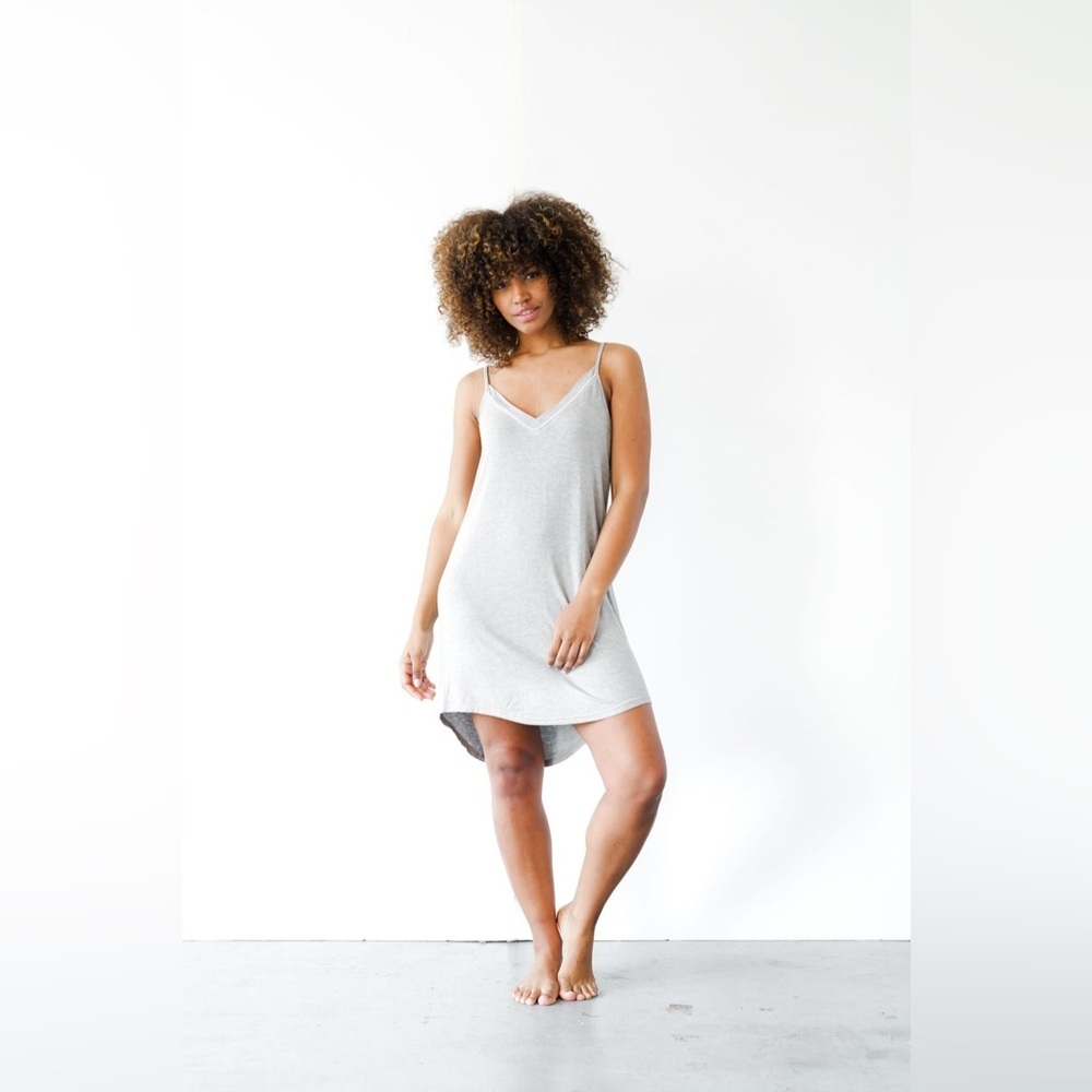 RIOT THEORY Willow Nightie In Grey Size XS